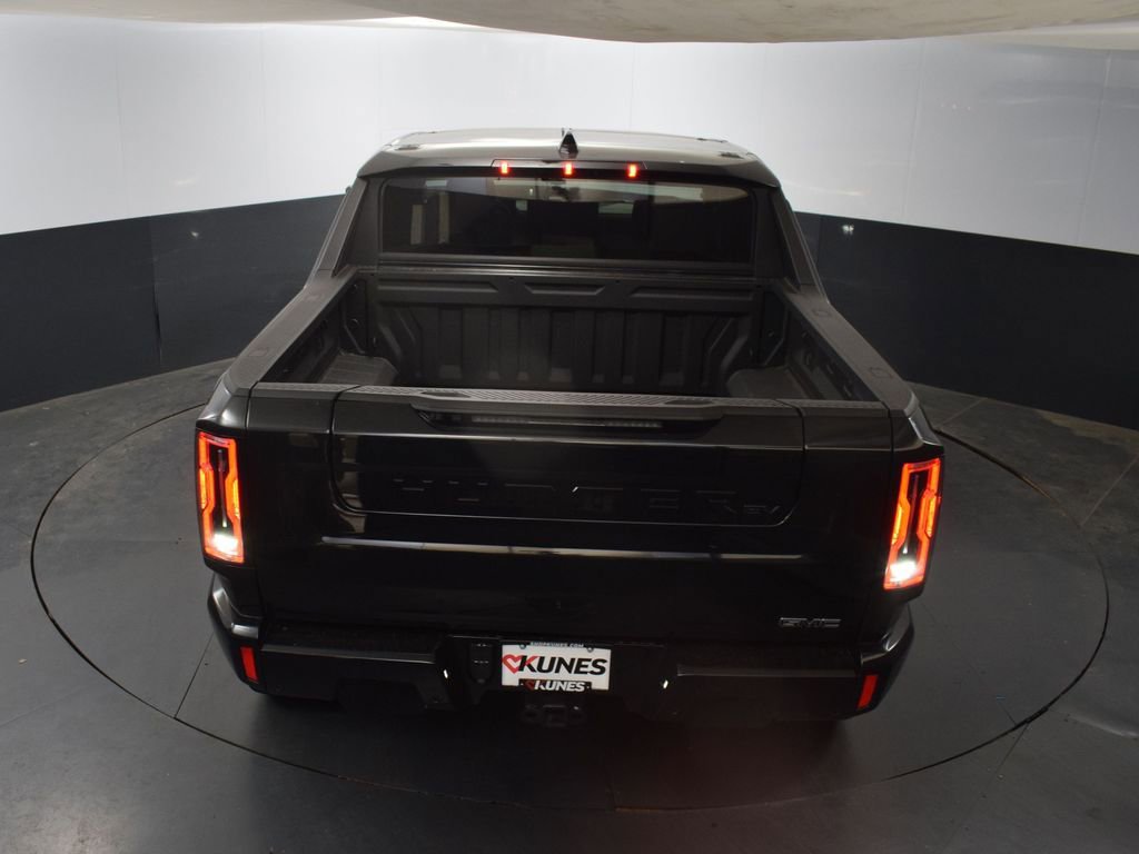New 2025 GMC Hummer EV 2X w/ LPO, Dark Essentials Package image 46