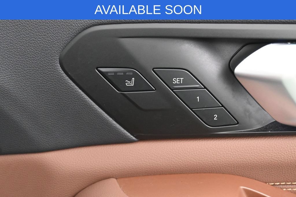 Used 2022 BMW X5 xDrive40i w/ Executive Package AWD/4WD image 46