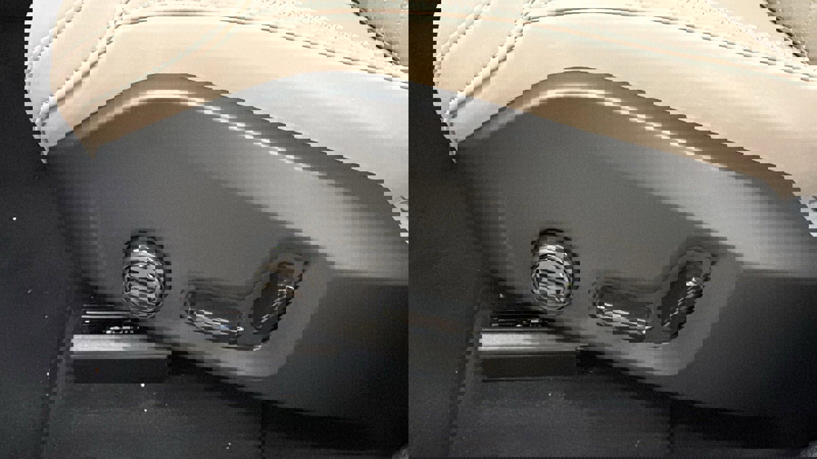 New 2026 Volvo XC60 T8 Plus w/ Protection Package Premier image 24