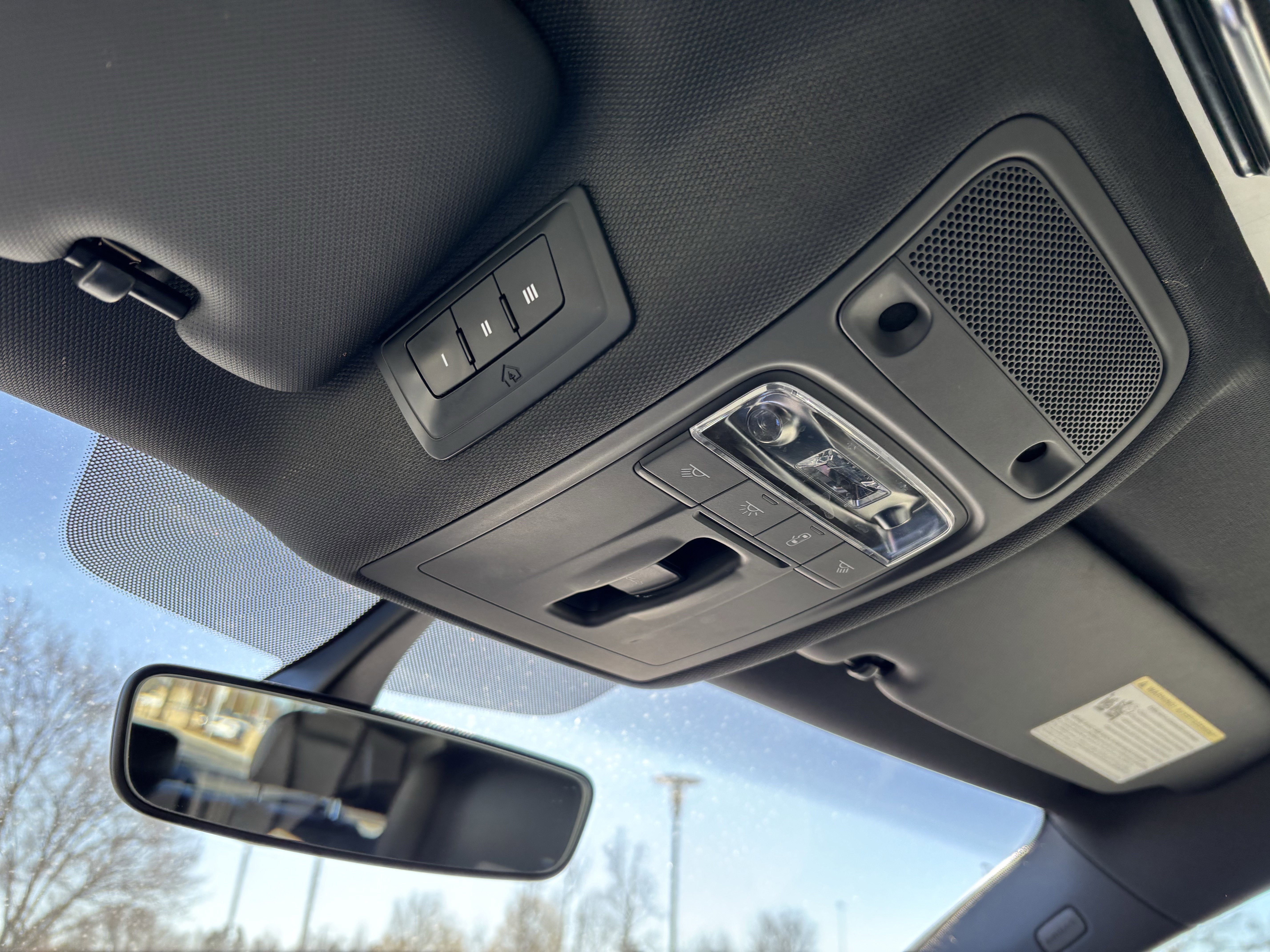 Used 2017 Audi A3 e-tron Premium w/ Sport Package image 31