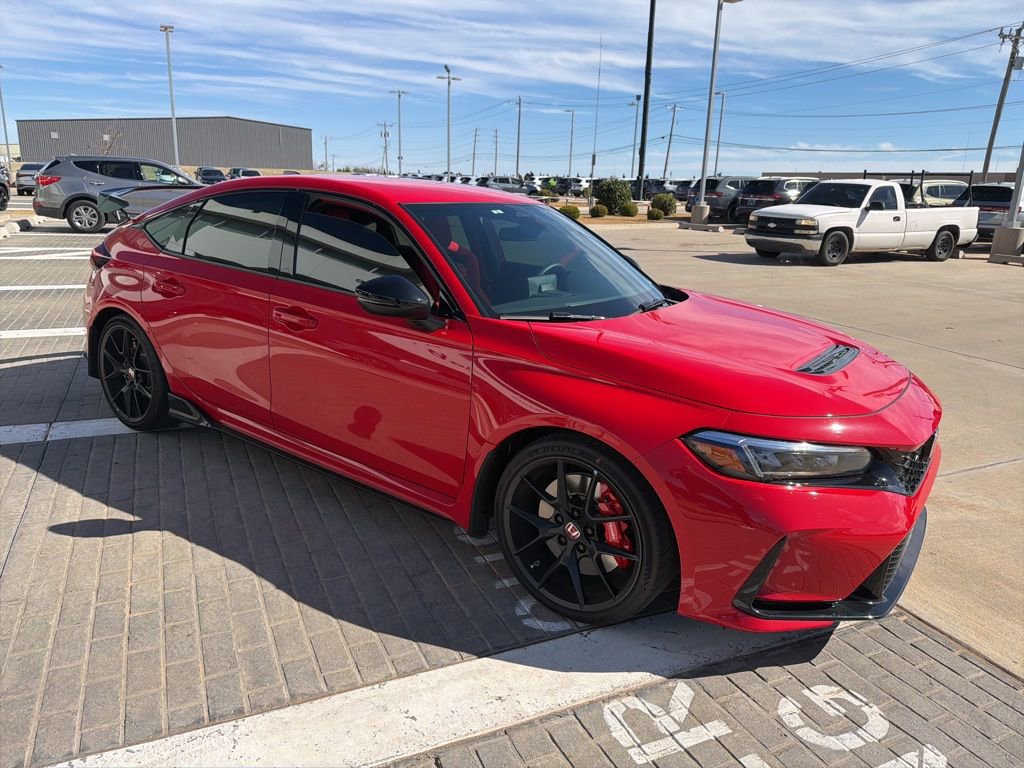 Used 2025 Honda Civic Type R image 3
