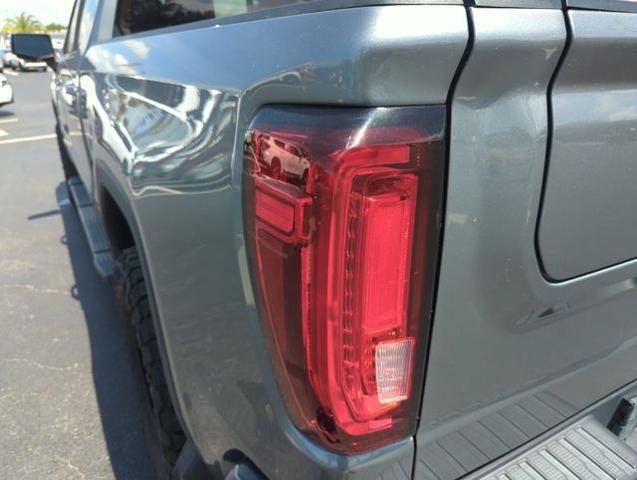 Used 2020 GMC Sierra 1500 AT4 w/ AT4 Premium Package AWD/4WD image 18