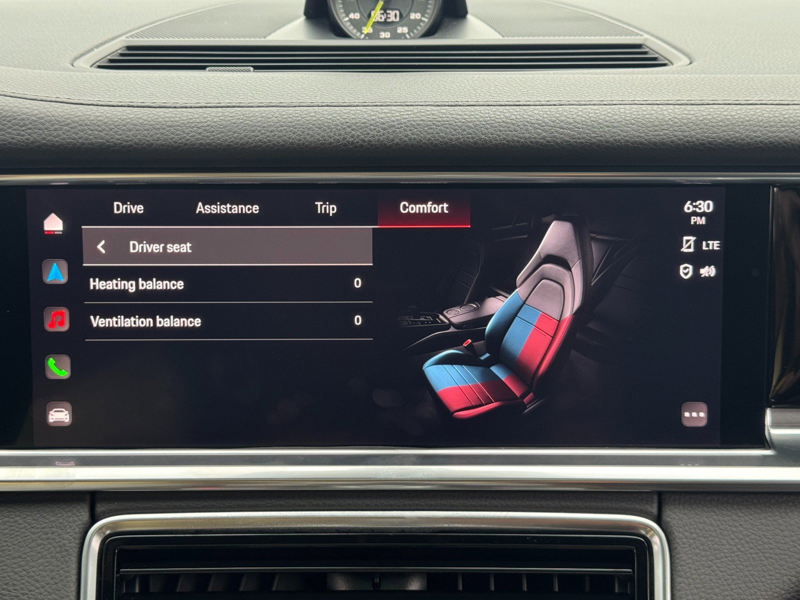 Used 2022 Porsche Panamera 4 AWD/4WD image 33