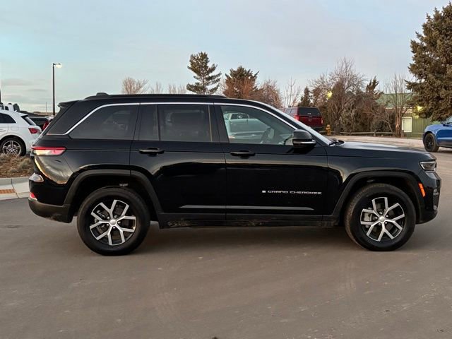 Certified 2025 Jeep Grand Cherokee Limited w/ Luxury Tech Group II image 13