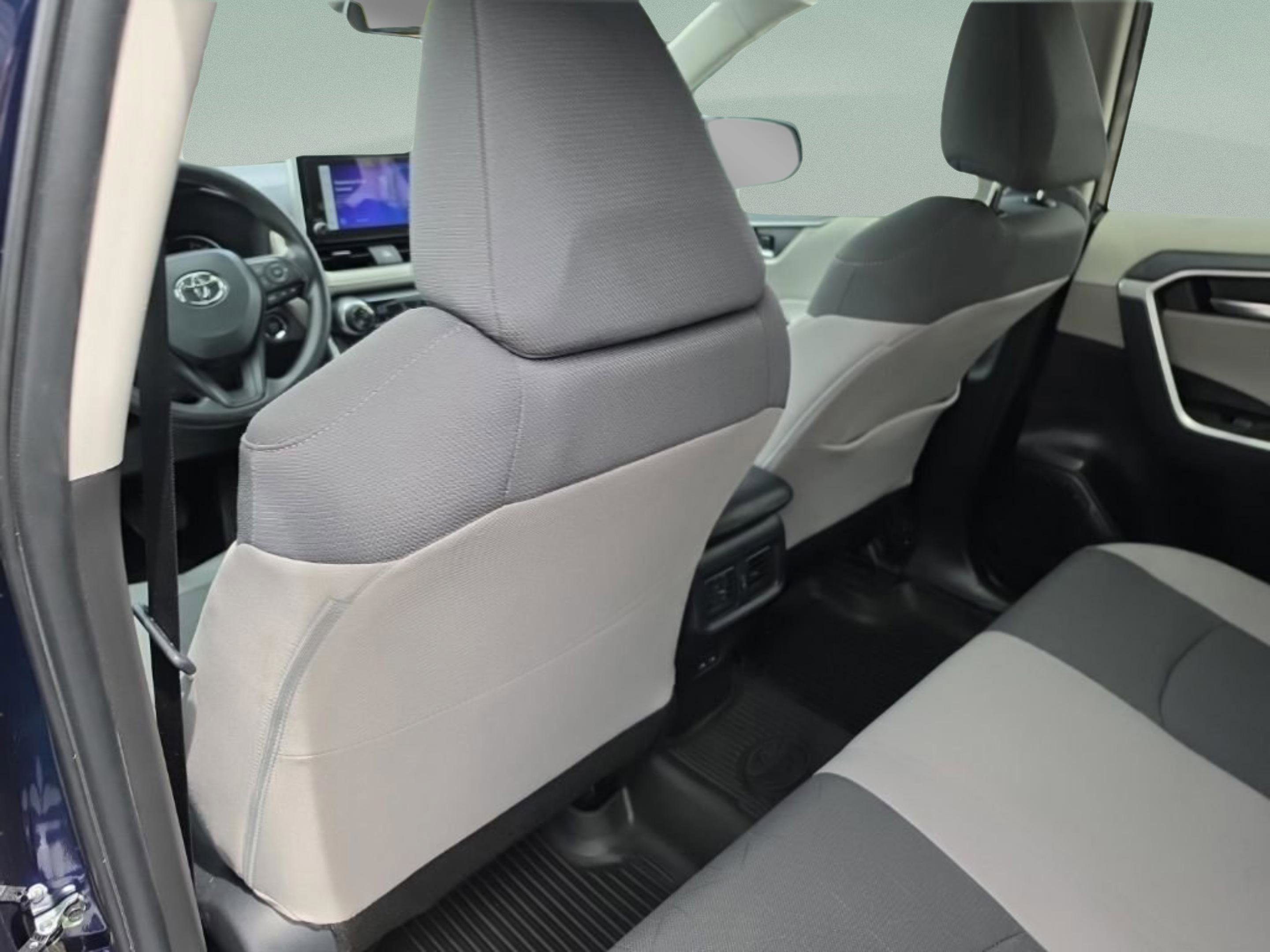 Used 2025 Toyota RAV4 XLE w/ Convenience Package FWD image 29