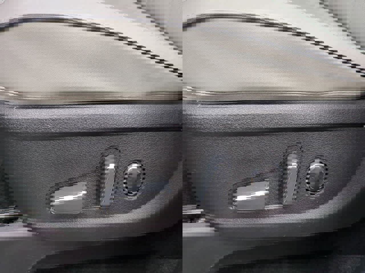 Used 2023 Hyundai Palisade SEL image 16