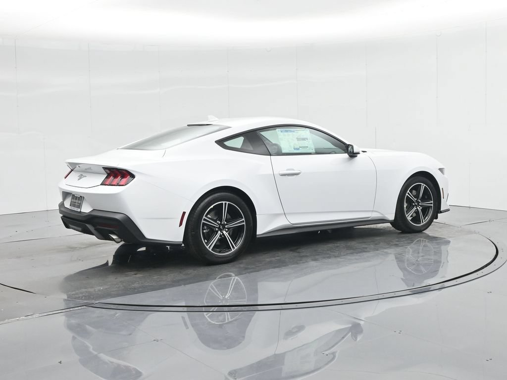 Used 2025 Ford Mustang Coupe RWD image 24