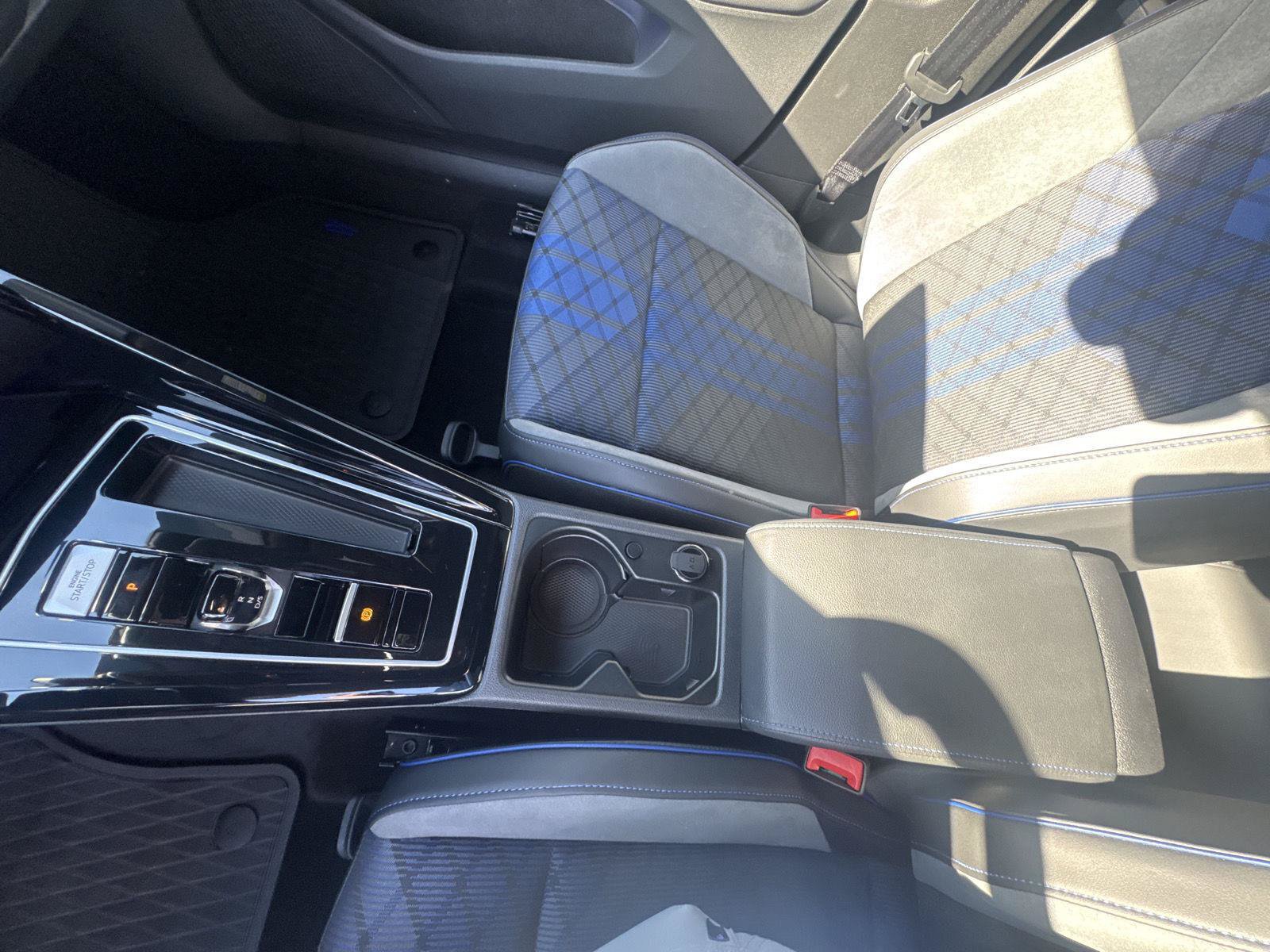 Used 2026 Volkswagen Golf w/ Euro Style Package AWD/4WD image 24