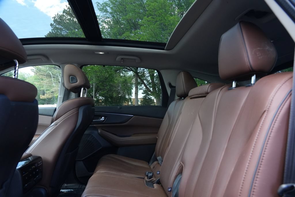 Used 2022 Acura MDX SH-AWD w/ Advance Package image 18