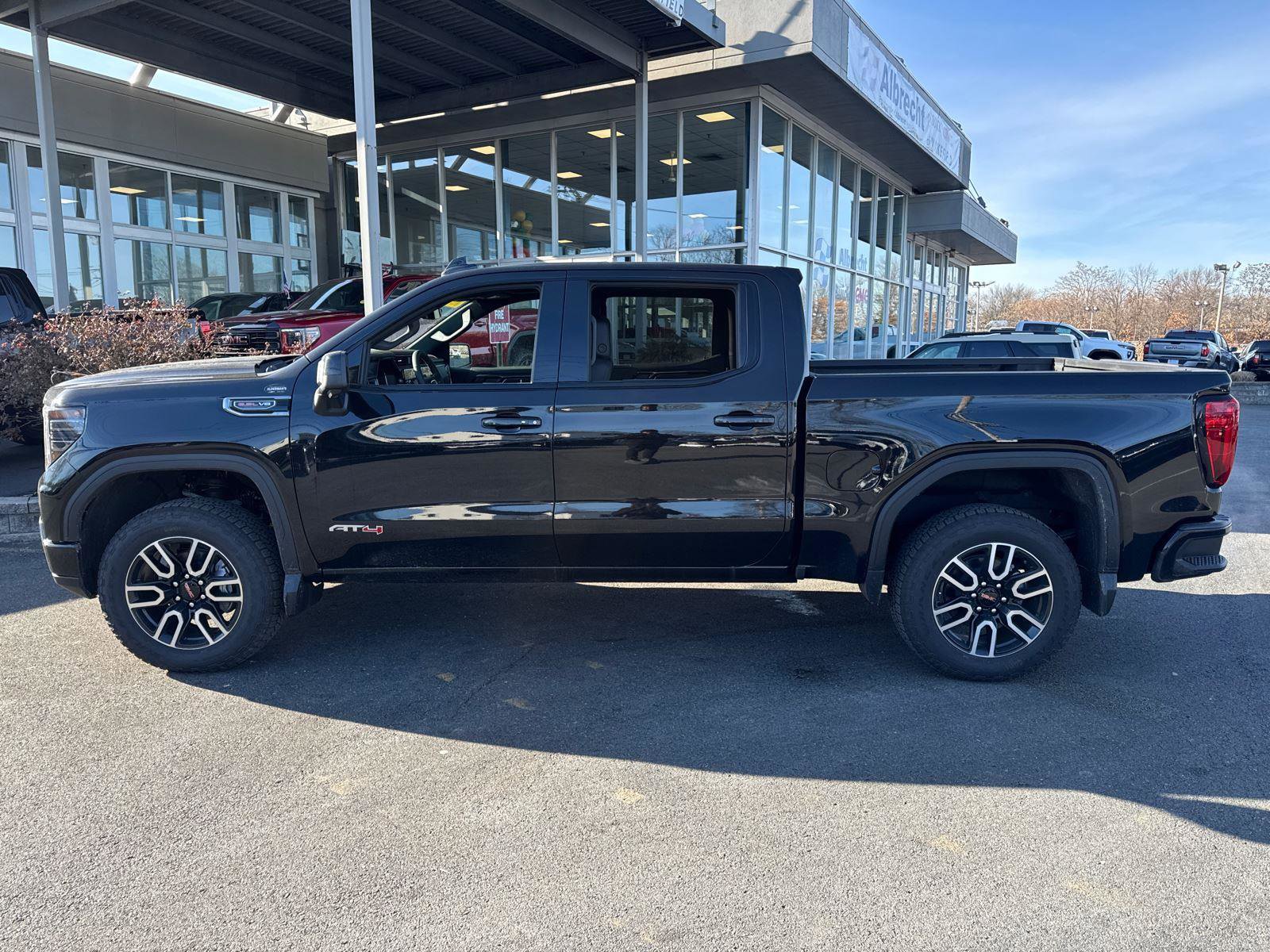 New 2026 GMC Sierra 1500 AT4 w/ Technology Package image 3