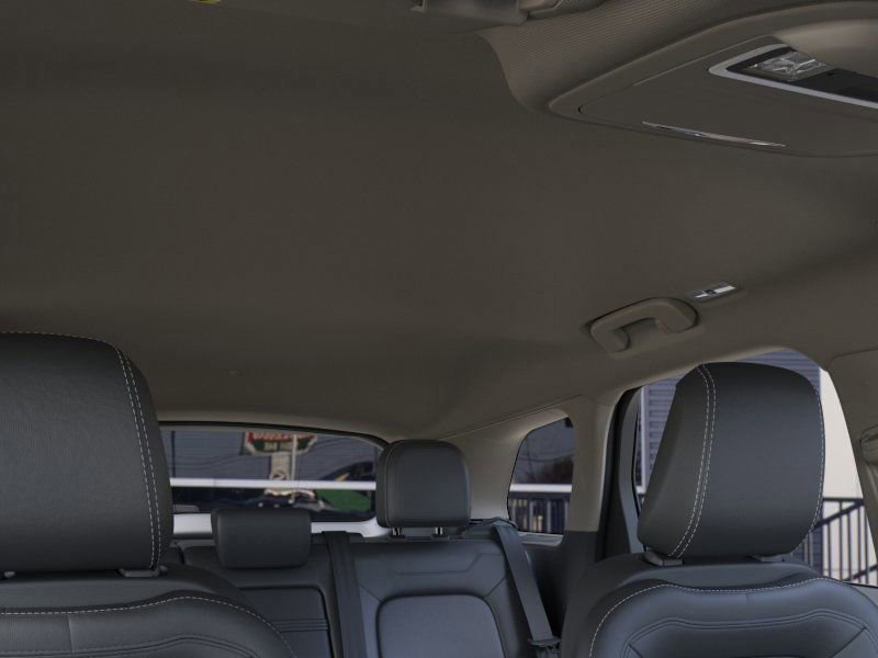 New 2025 Lincoln Corsair FWD w/ Equipment Group 101A image 22