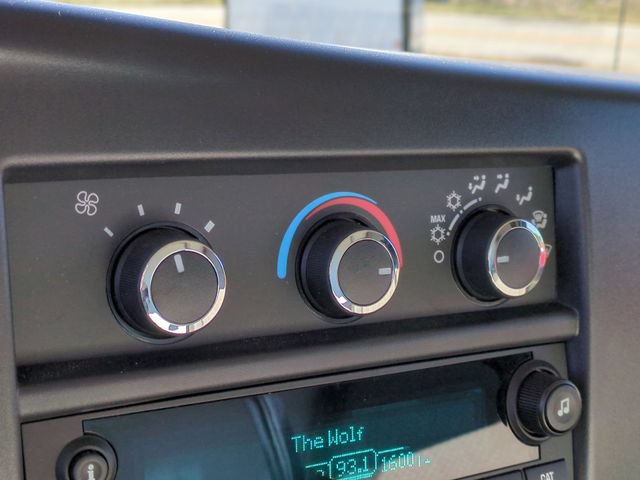 New 2025 Chevrolet Express 3500 w/ Power Convenience Package RWD image 17