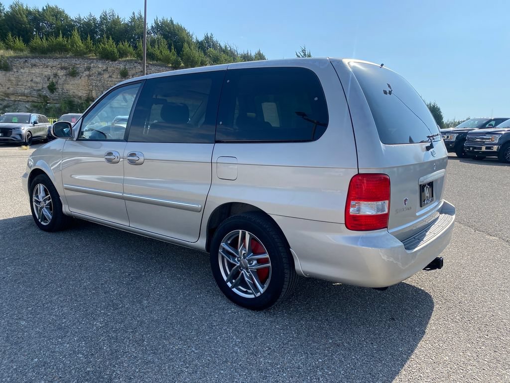 Used 2005 Kia Sedona FWD image 4
