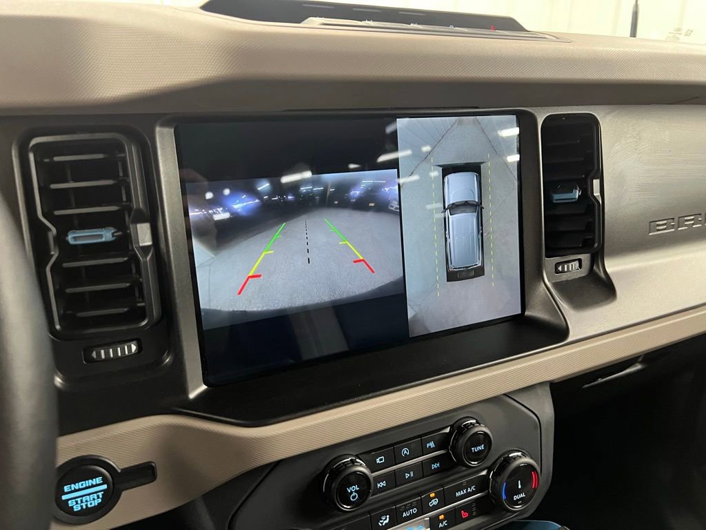 Used 2022 Ford Bronco Wildtrak image 22