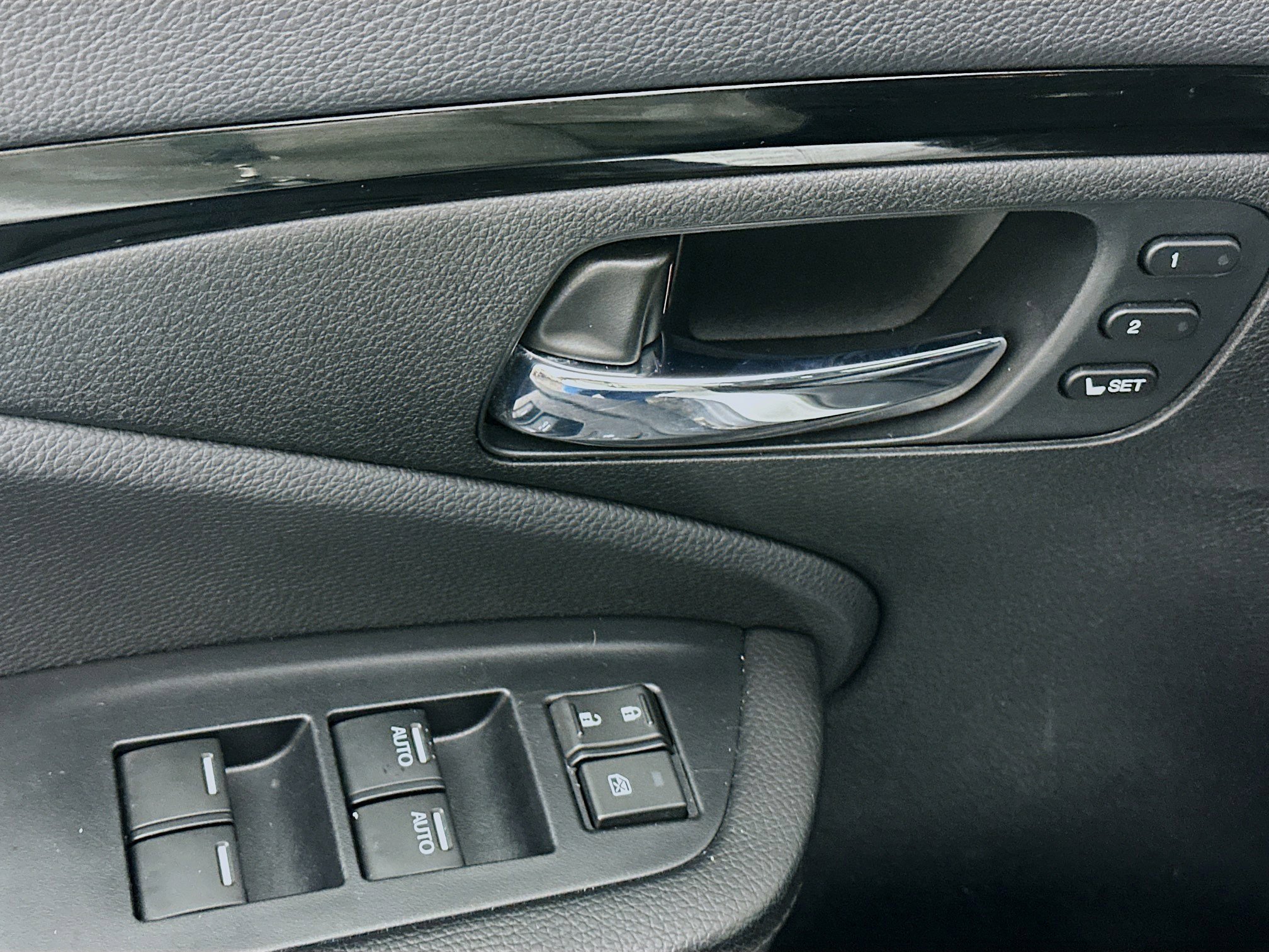 Used 2021 Honda Pilot Touring image 15