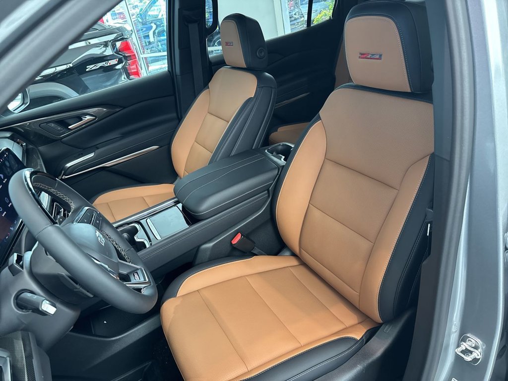New 2027 Chevrolet Traverse Z71 w/ Enhanced Driving Package AWD/4WD image 20