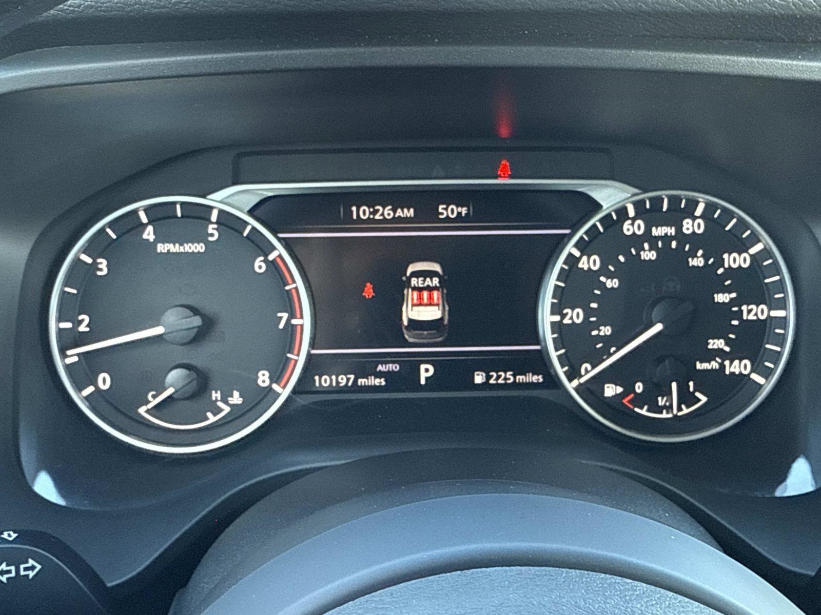 Used 2024 Nissan Rogue SV image 11