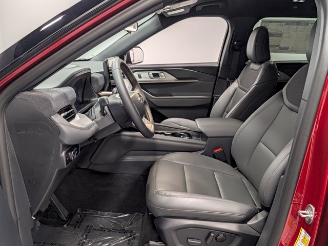 New 2027 Ford Explorer Active w/ Active Comfort Package RWD image 10