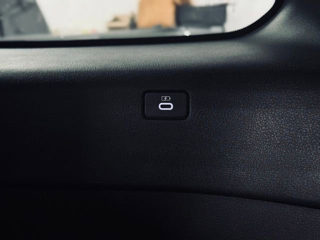 Used 2025 MAZDA CX-90 3.3 Turbo w/ Preferred Package image 22