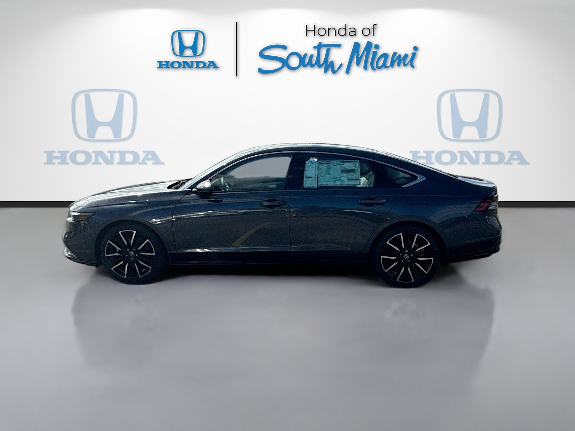 New 2026 Honda Accord Touring image 4