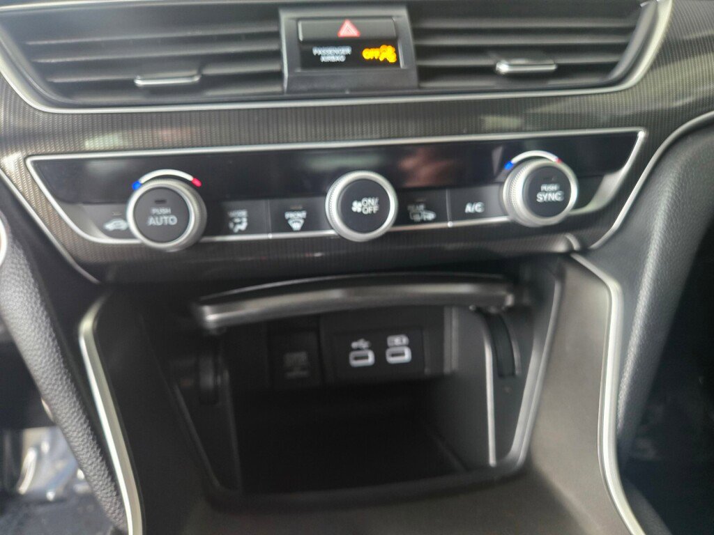 Certified 2022 Honda Accord Sport image 17