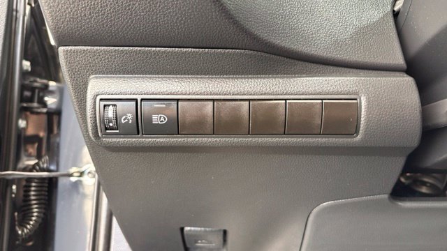 Used 2024 Toyota Corolla LE FWD image 34