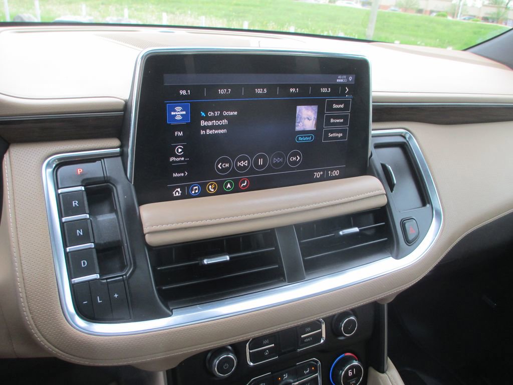 Used 2021 Chevrolet Tahoe Premier AWD/4WD image 30