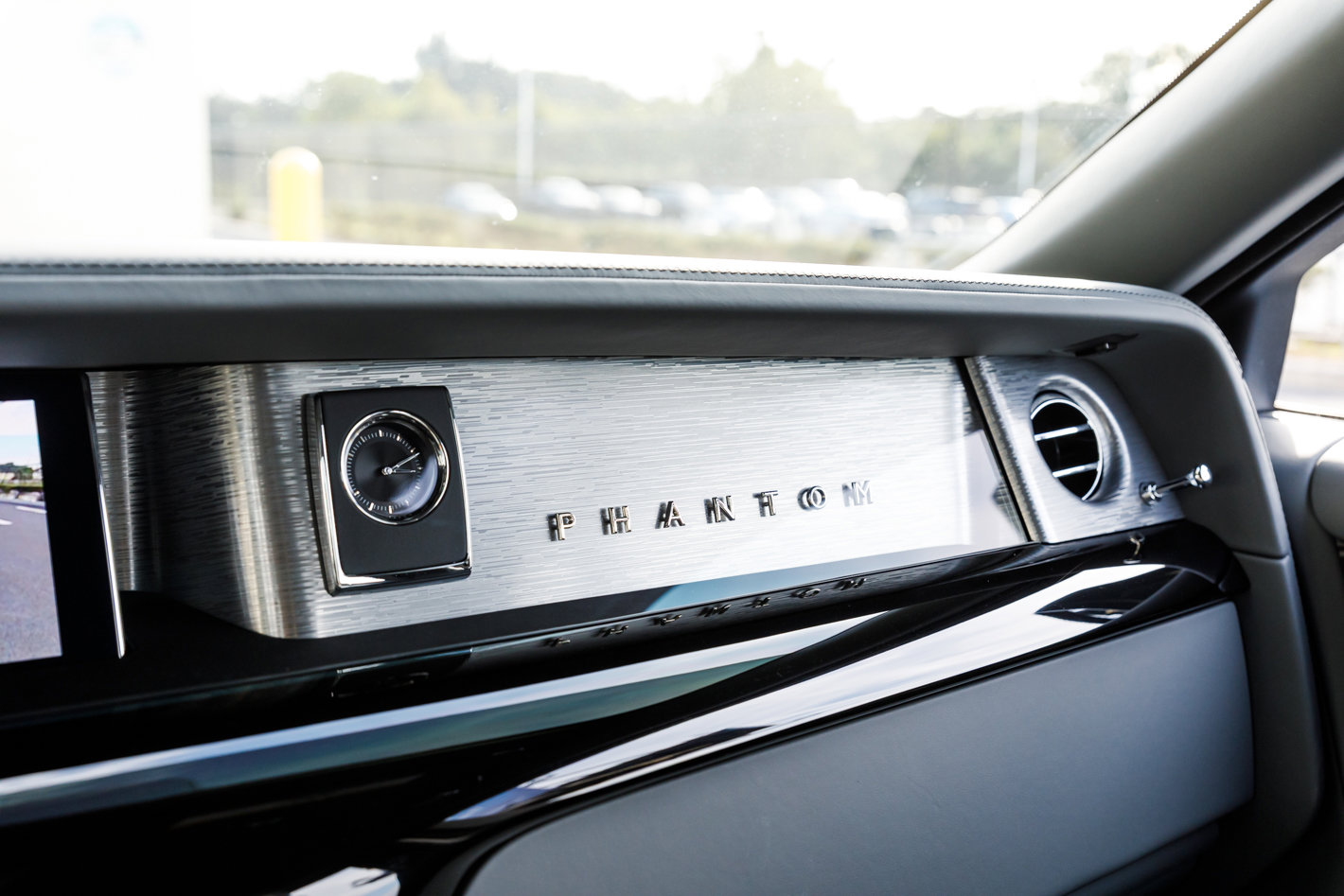 Certified 2023 Rolls-Royce Phantom Sedan w/ The Phantom Package image 34