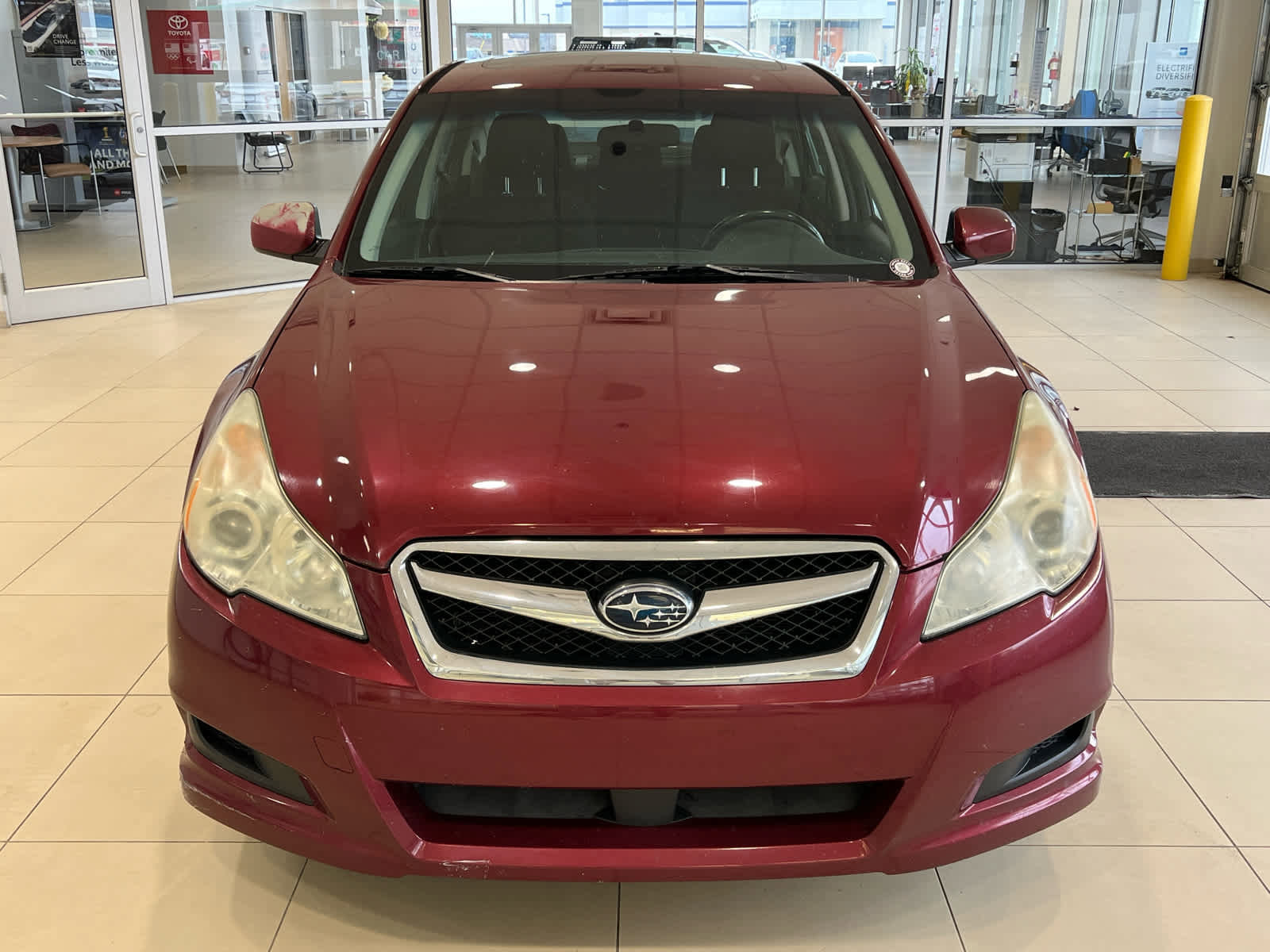 Used 2011 Subaru Legacy 2.5i Premium image 2
