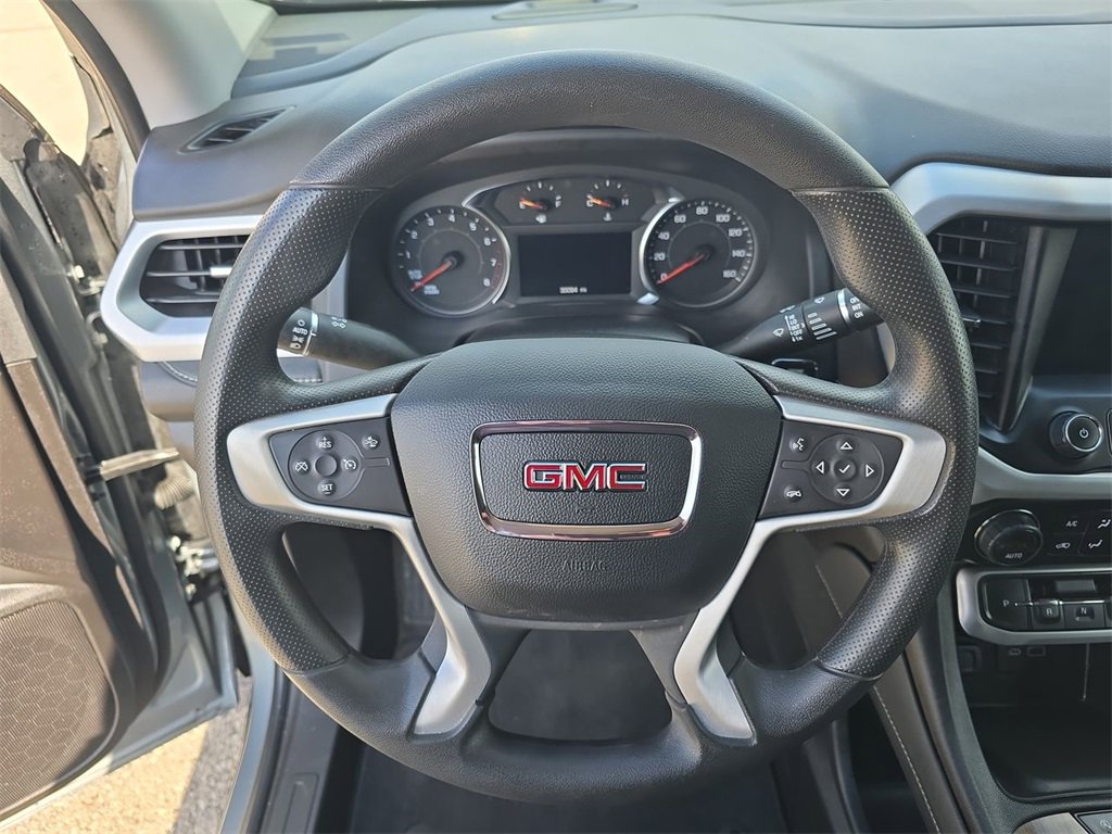 Used 2023 GMC Acadia SLE w/ Driver Convenience Package image 11