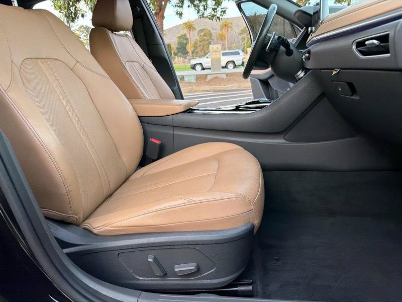 Used 2021 Hyundai Sonata Limited w/ Preferred Accessory Package FWD image 50