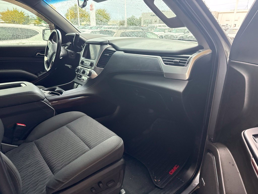 Used 2019 GMC Yukon SLE w/ SLE Value Package RWD image 17