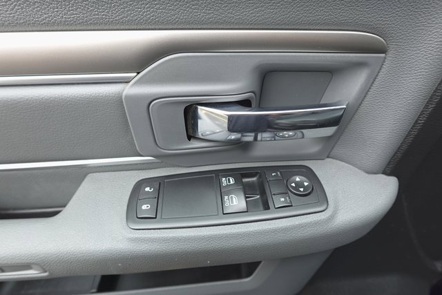 Used 2016 RAM 5500 Tradesman w/ Power Accessory Group image 12