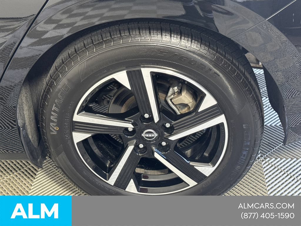 Used 2024 Nissan Sentra SV FWD image 22