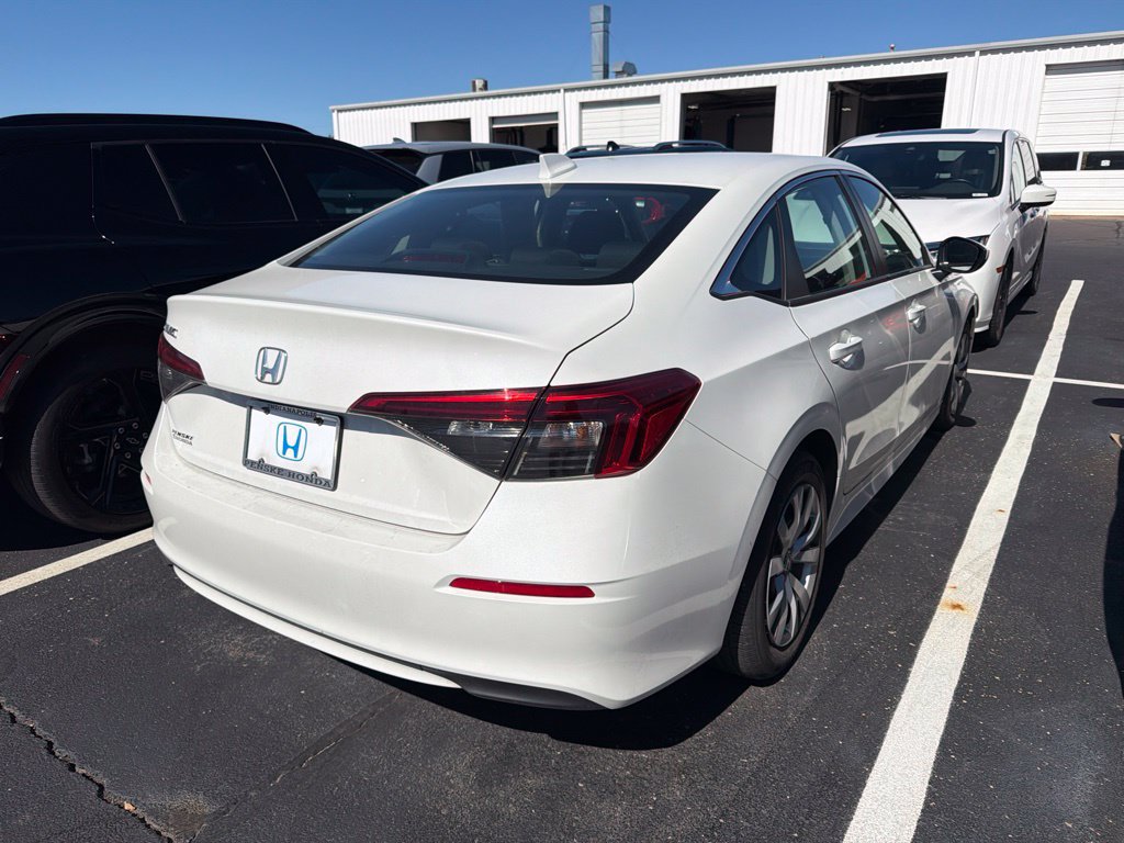 Used 2023 Honda Civic LX image 3