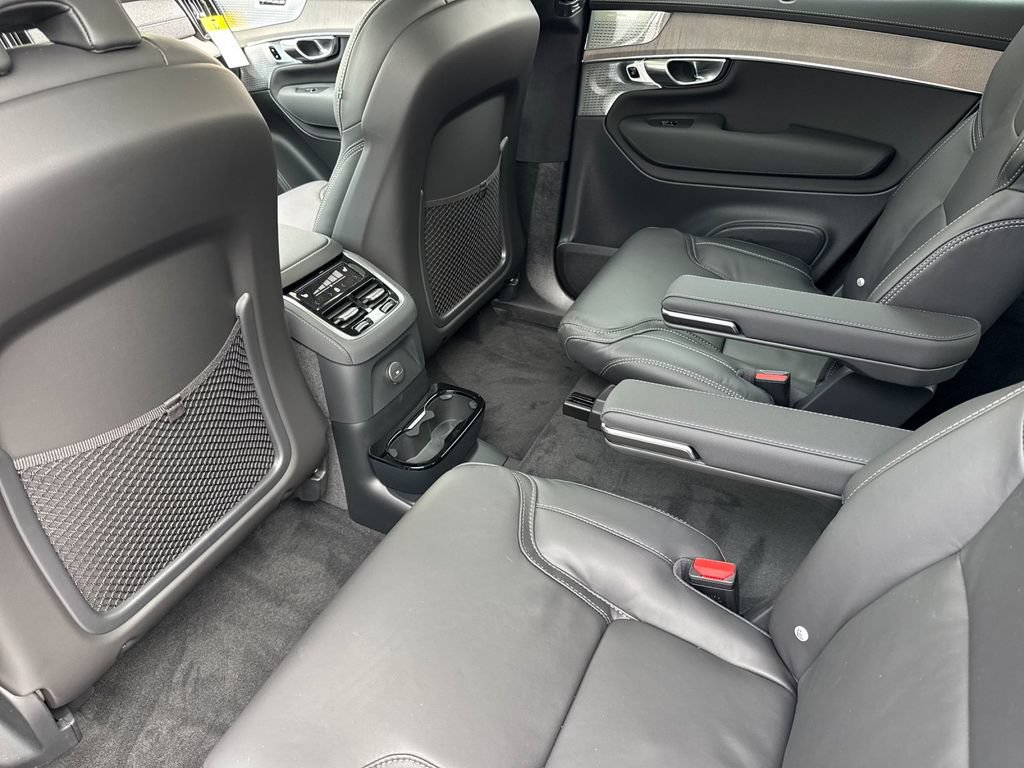 New 2026 Volvo XC90 T8 Ultra w/ Lounge Package AWD/4WD image 11