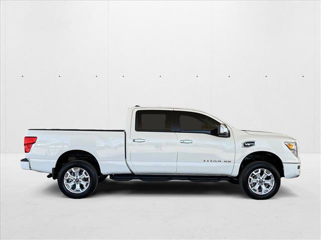 Used 2024 Nissan Titan SV w/ SV Convenience Package image 4