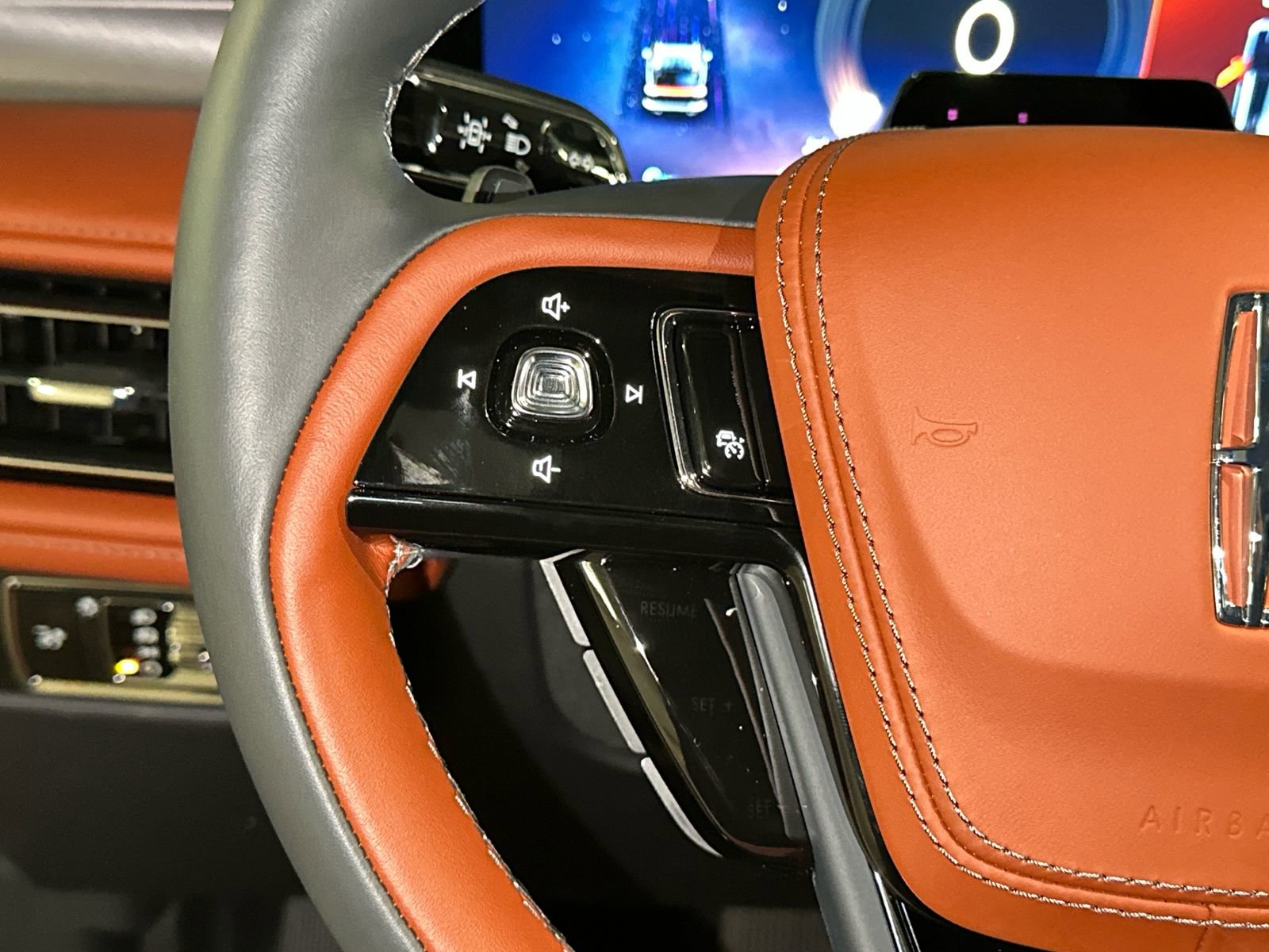 New 2026 Lincoln Aviator Reserve image 23