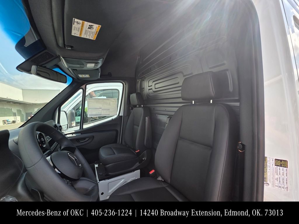 New 2026 Mercedes-Benz Sprinter 2500 image 14