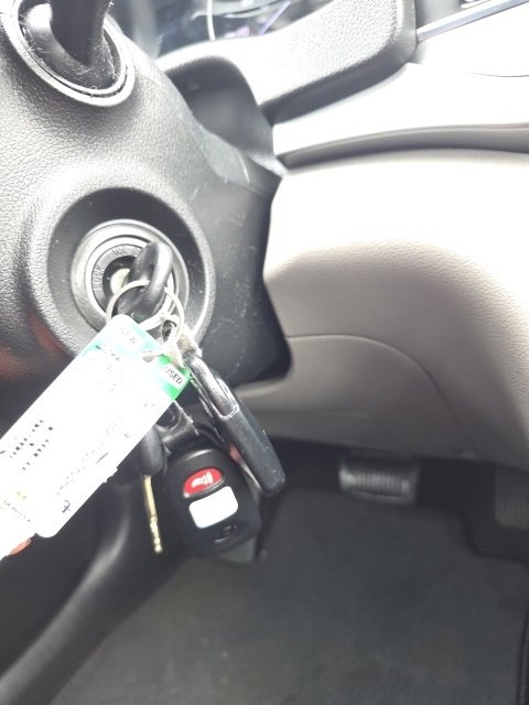 Used 2017 Hyundai Elantra SE image 16