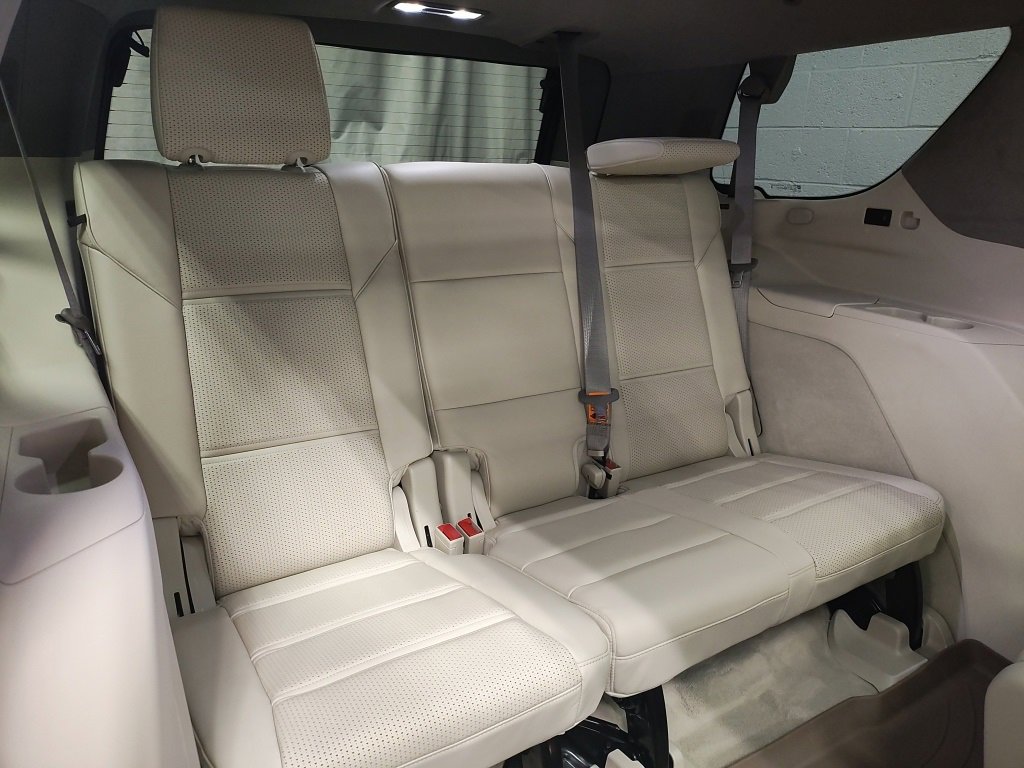 Used 2022 Cadillac Escalade Premium Luxury Platinum image 14