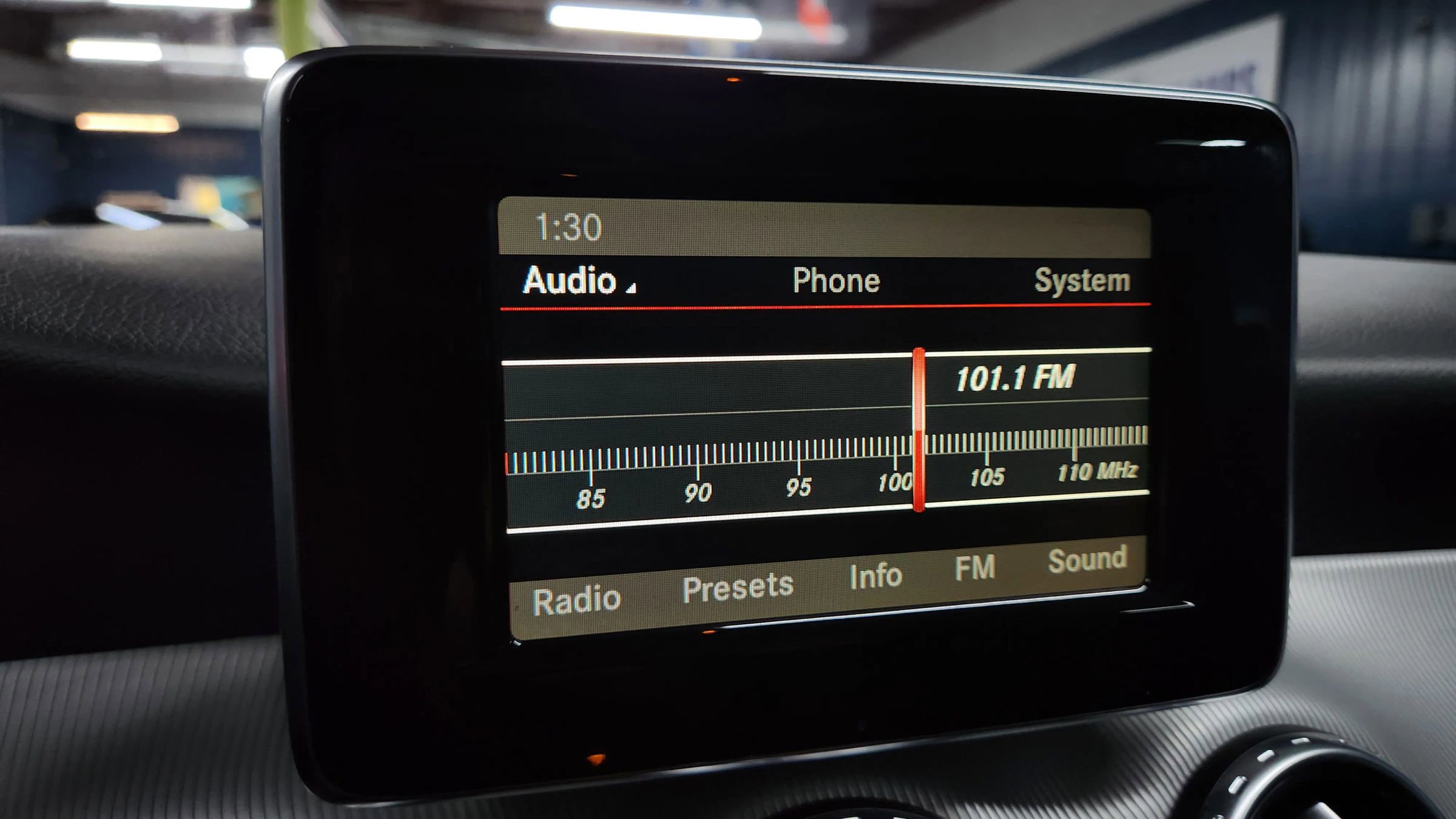 Used 2015 Mercedes-Benz GLA 250 4MATIC image 28