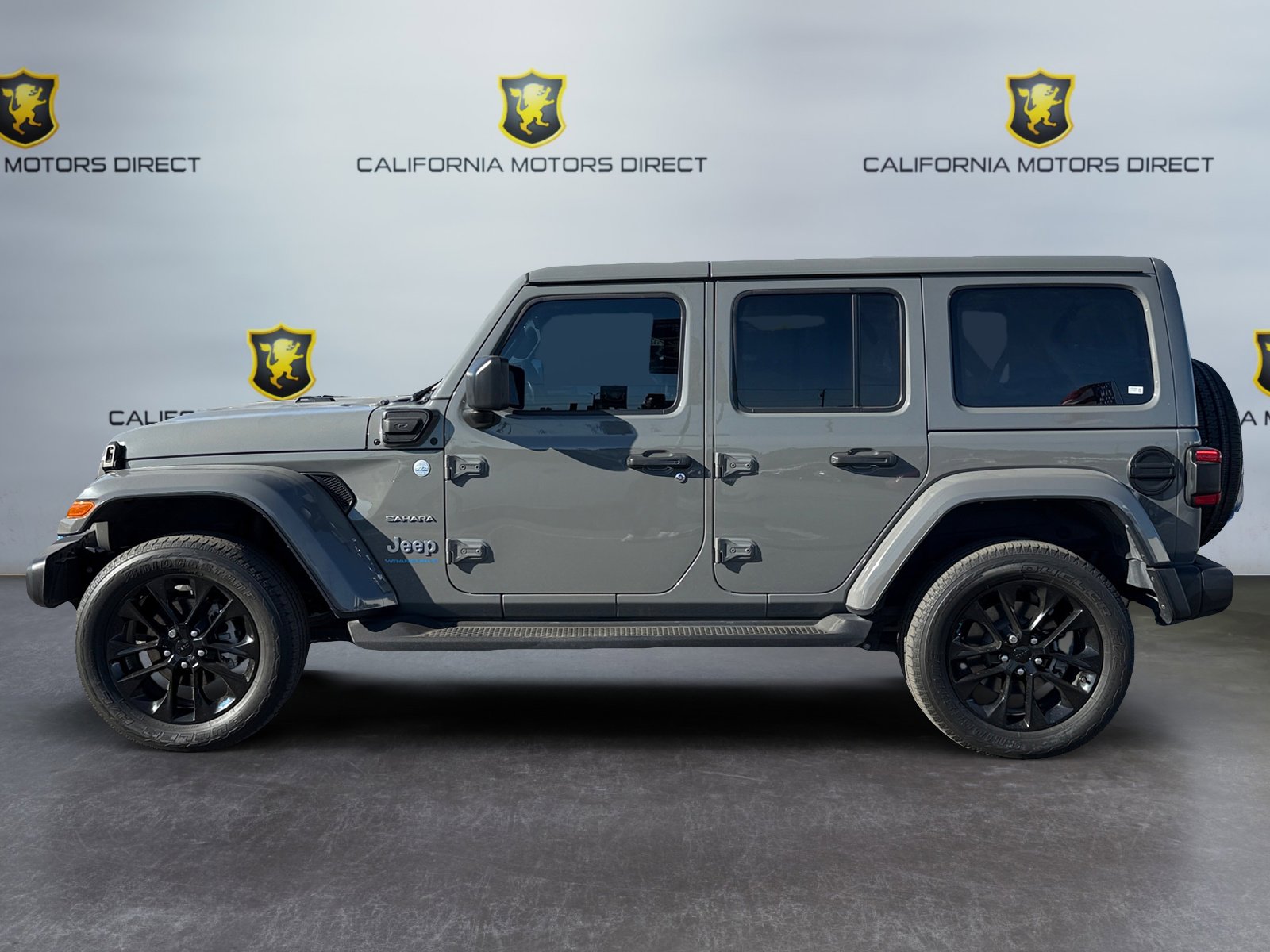 Used 2023 Jeep Wrangler Sahara w/ Cold Weather Group image 2