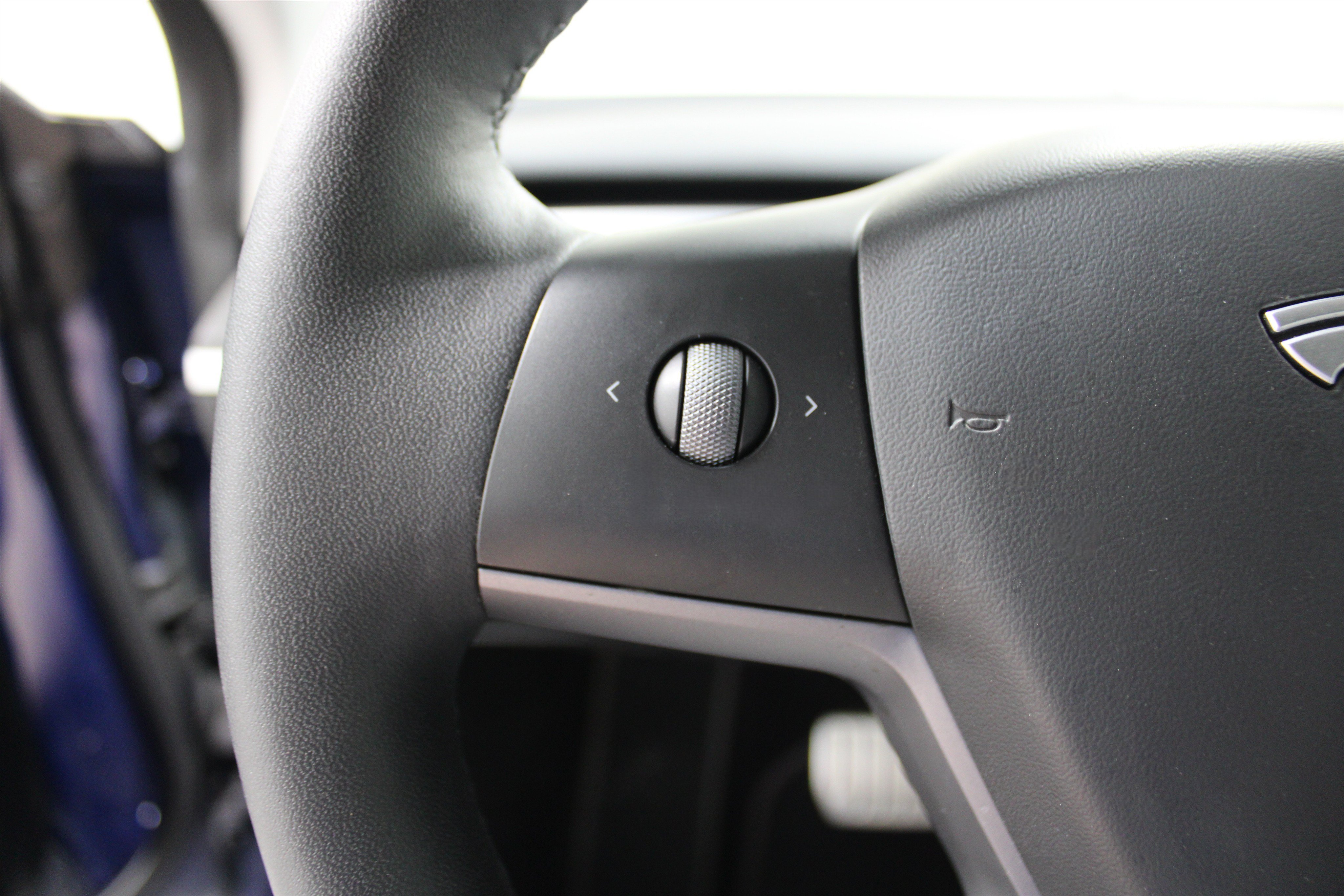 Used 2022 Tesla Model 3 Performance AWD/4WD image 8