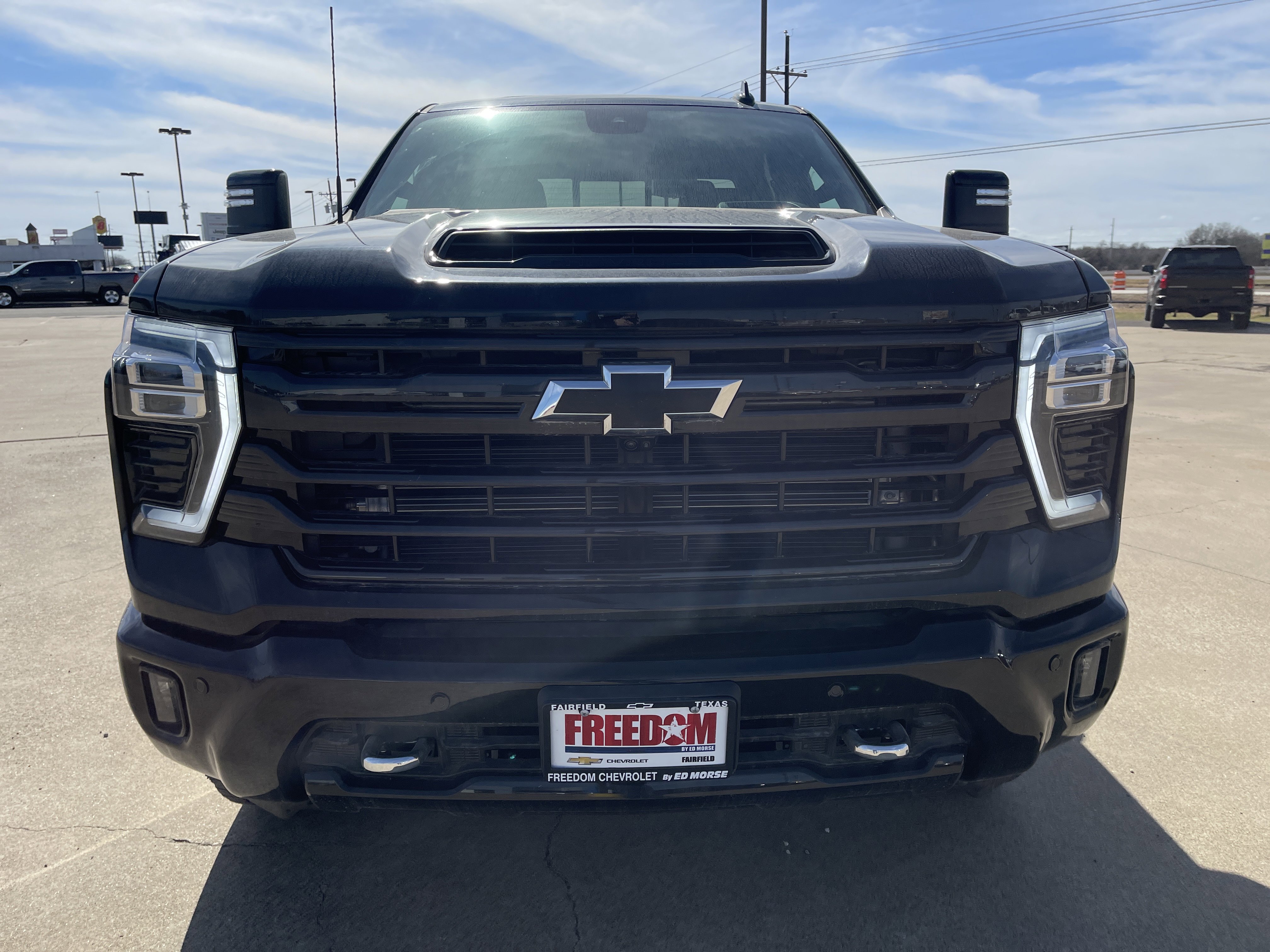 New 2025 Chevrolet Silverado 2500 High Country w/ Midnight Edition image 9