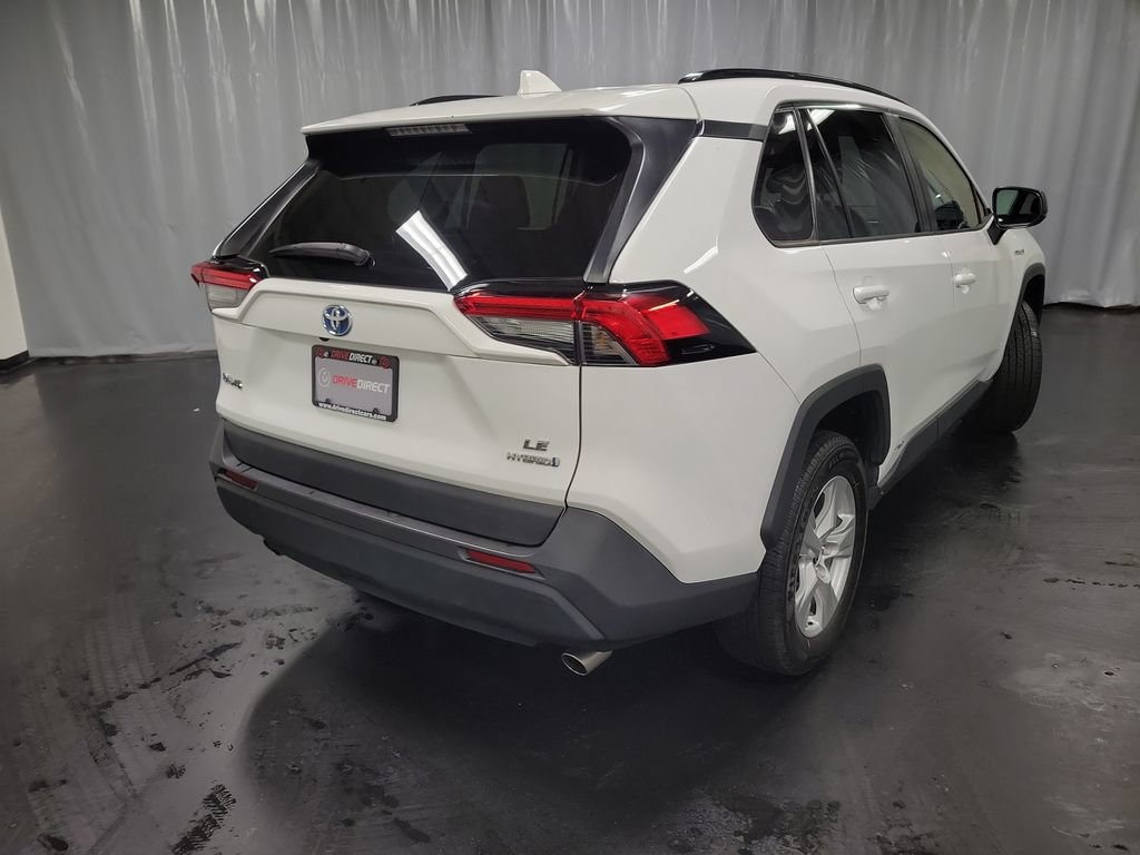 Used 2021 Toyota RAV4 LE AWD/4WD image 8