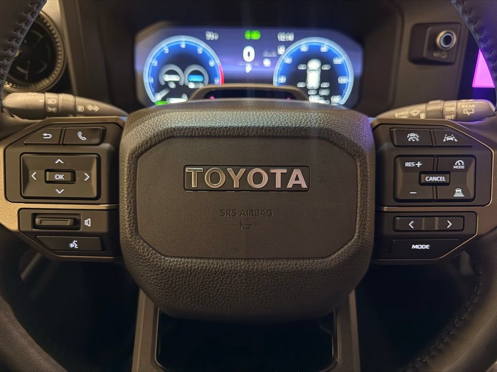 Used 2026 Toyota Land Cruiser w/ Premium Package AWD/4WD image 23
