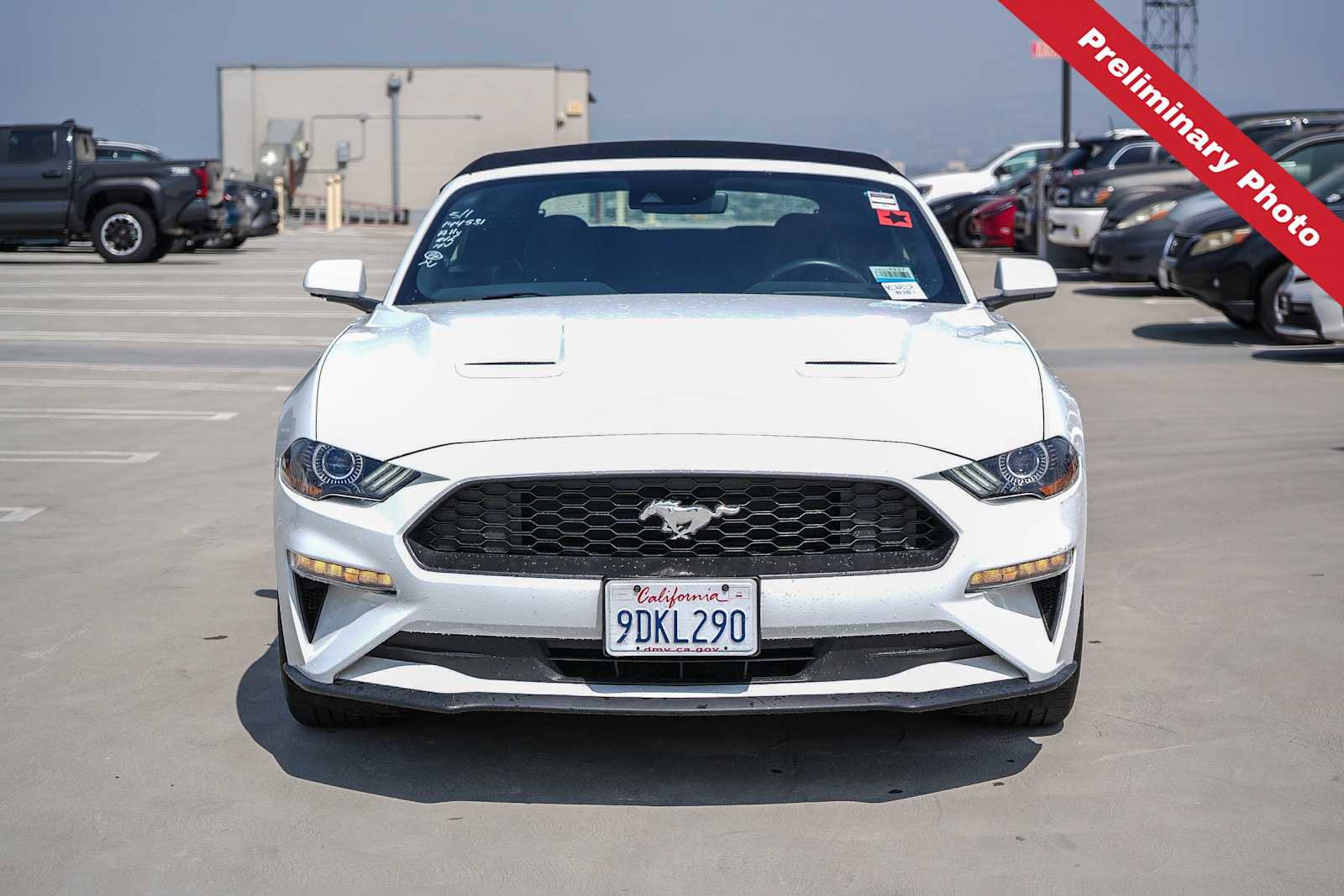 Used 2022 Ford Mustang Convertible RWD image 2