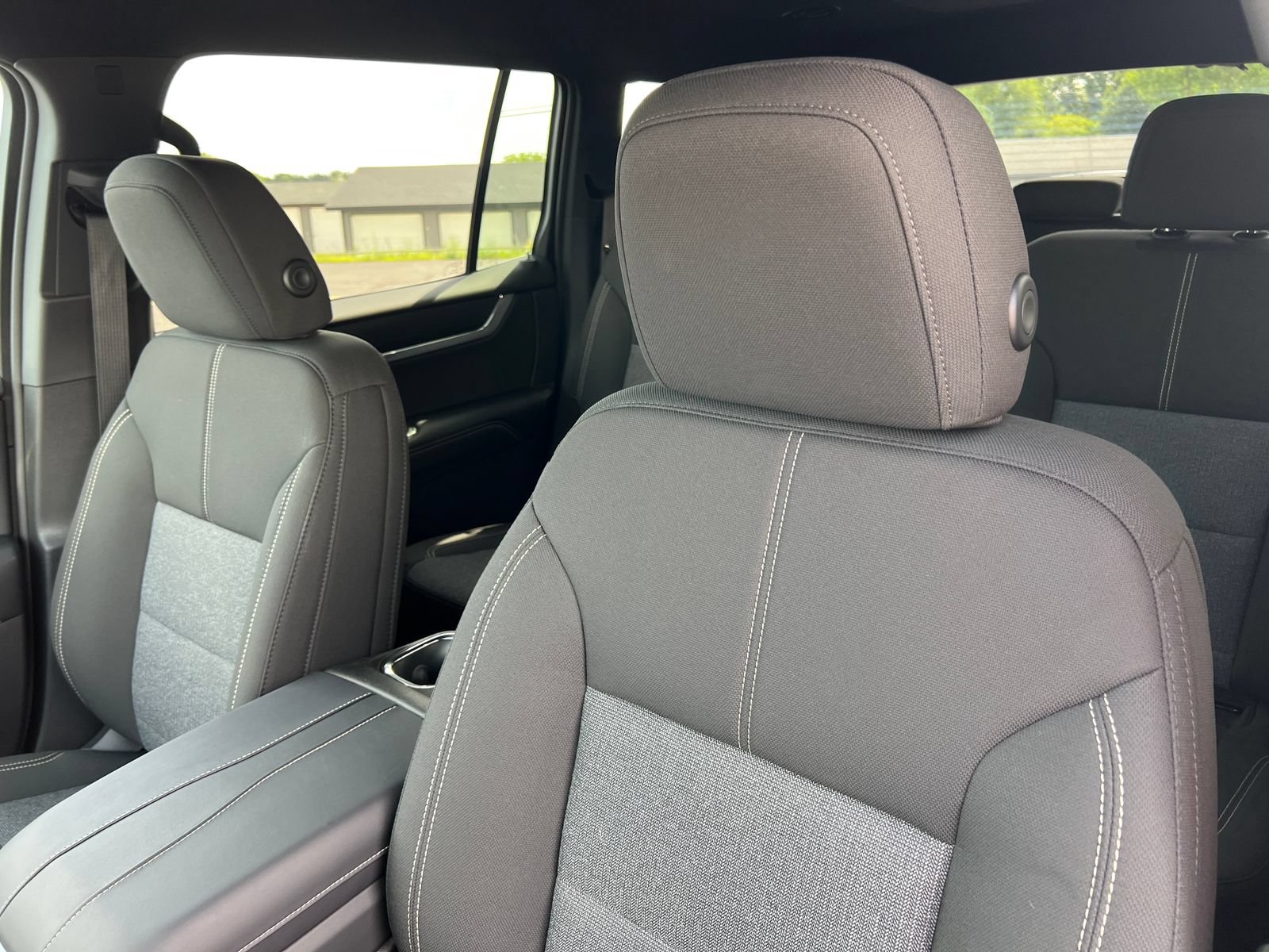 New 2027 GMC Acadia Elevation AWD/4WD image 12