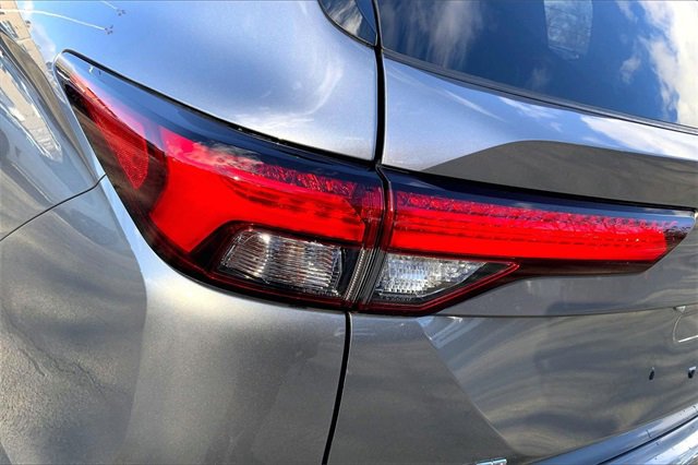 Used 2023 Mitsubishi Outlander SEL image 25